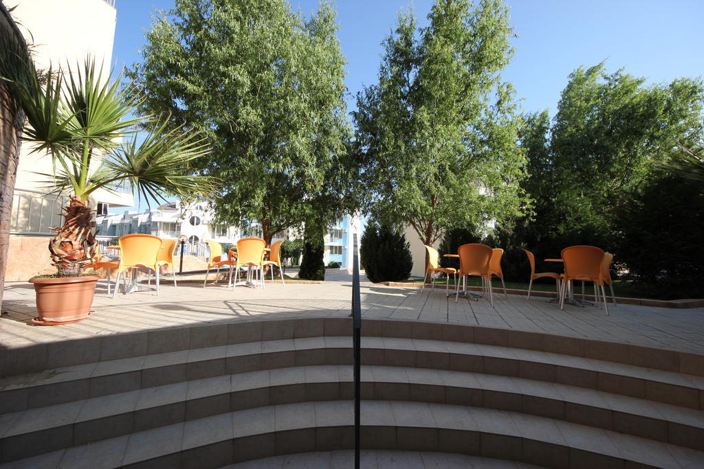 Menada Sunset Kosharitsa Apartments 外观 照片
