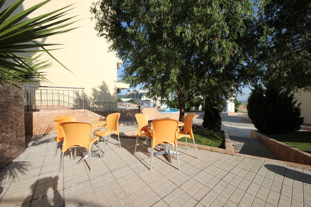 Menada Sunset Kosharitsa Apartments 外观 照片