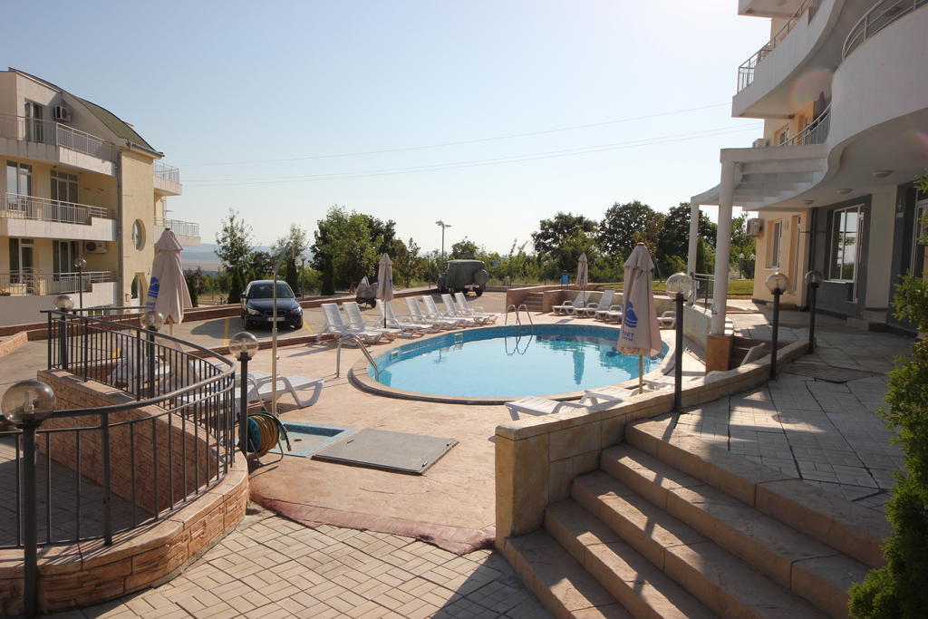 Menada Sunset Kosharitsa Apartments 外观 照片