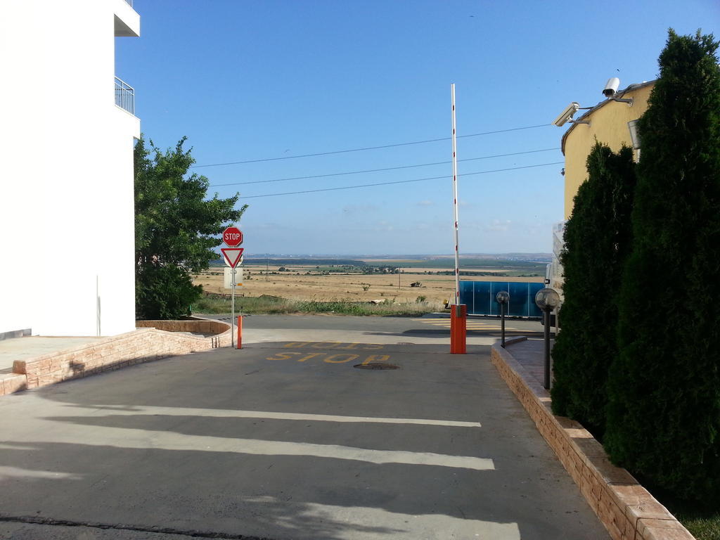 Menada Sunset Kosharitsa Apartments 外观 照片