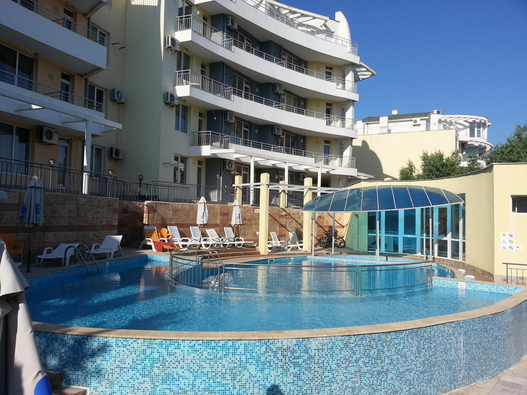 Menada Sunset Kosharitsa Apartments 外观 照片