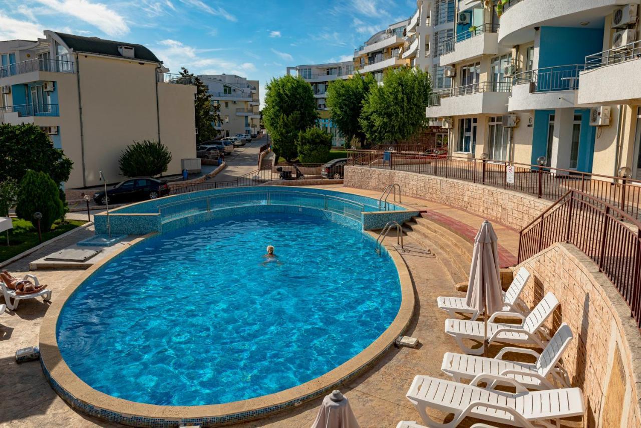 Menada Sunset Kosharitsa Apartments 外观 照片